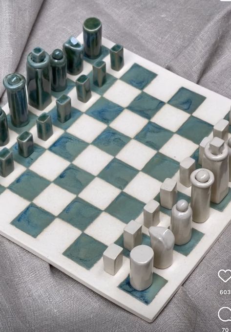 Clay Chess Board Diy, Simple Chess Pieces, Polymer Clay Chess Pieces, Chess Ceramic Handmade, Ceramic Checkers Board, Easy Ceramics Ideas Simple, Air Dry Clay Checkers Board, Polymer Clay Chess Set, Air Dry Clay Chess Set