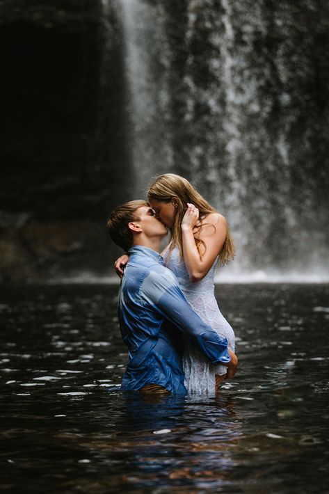 Waterfall engagement session photos | Nashville TN Wedding Photographer Laura K. Allen | Tennessee Greeter Falls Engagement Water Engagement Photos, Under A Waterfall, Waterfall Engagement, Wedding Fotos, Waterfall Wedding, Waterfall Pictures, Waterfall Photo, Cute Engagement Photos, Couple Engagement Pictures