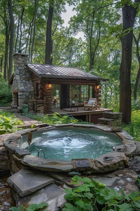 Little Cabin In The Woods, Log Cabin Rustic, Best Tiny House, Jacuzzi Outdoor, Tiny Cabins, Tiny Cottage, Little Cabin, Tiny Cabin, Small Cottage