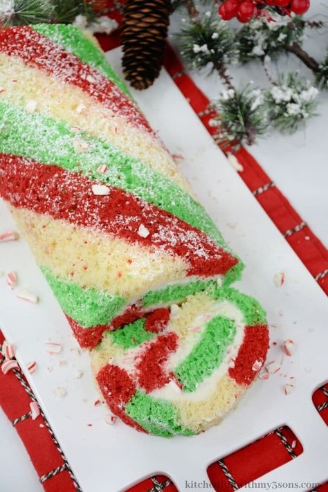 Christmas Cake Roll, Candy Cane Cake, Rolled Cake, Jelly Roll Cake, Swiss Roll Cake, Cake Roll Recipes, White Cake Recipe, Patterned Cake, Baking Recipes Cookies