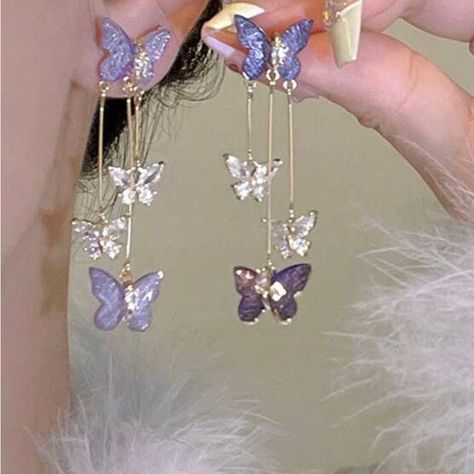 Brand New And Absolutely Gorgeous Eardrop Height:2.4 Inch, Eardrop Width:0.6 Inch Offers Welcome! Bundle And Save Aesthetic Assesories, Fairy Wedding Jewelry, Purple Butterfly Wedding, Purple Gifts, Phone Accessories Diy, Lilac Earrings, Purple Accessories, Fairy Wedding, Butterfly Wedding