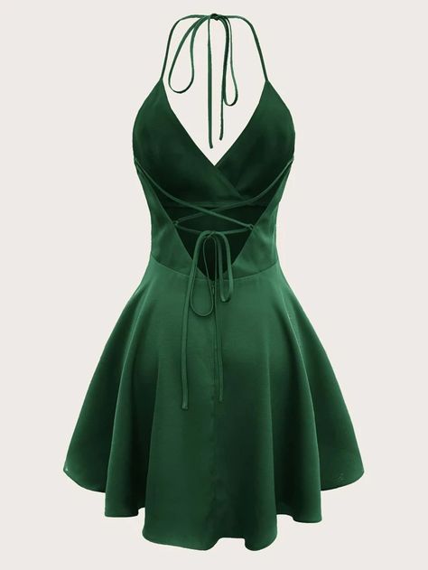 SHEIN Privé Vestido halter de espalda abierta con cordón bajo amplio | SHEIN USA Cute Dance Dresses, Promotion Dresses, Outfit Elegantes, Dama Dresses, Semi Formal Dresses, Shein Dress, Black Short Dress, Grad Dresses, Hoco Dresses