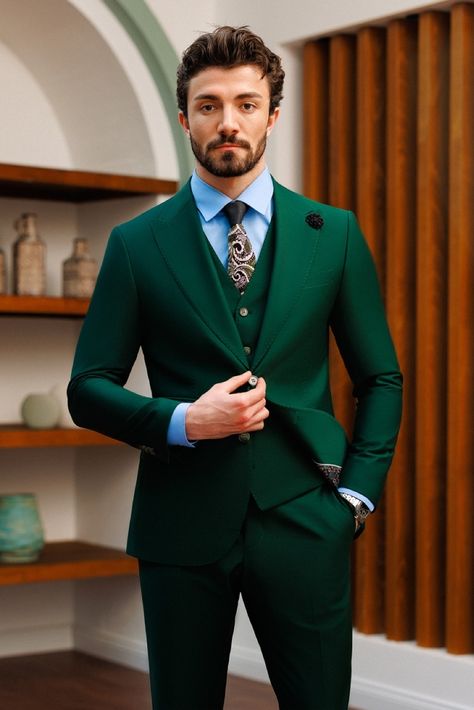 Blazer Waistcoat, Green Suit Men, Indian Wedding Clothes For Men, Mens Fashion Suits Casual, Suit Styles, Double Breasted Tuxedo, Stylish Mens Suits, Man Suits, Suit Stores