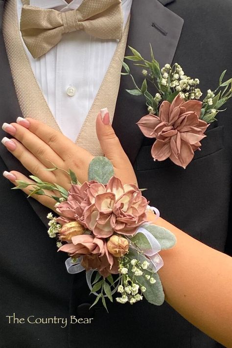 Every set and piece is unique from the flower to color tint and variations. Please keep in mind when enquiring about a custom order that we will not replicate another shops piece (that would unfair and rude on my part). Wood Flower Corsage, Prom Corsage Diy, Corsage Diy, Gold Corsage, Bridesmaid Boutique, Black Corsage, Prom Flowers Corsage, Prom Pic Ideas, Homecoming Flowers