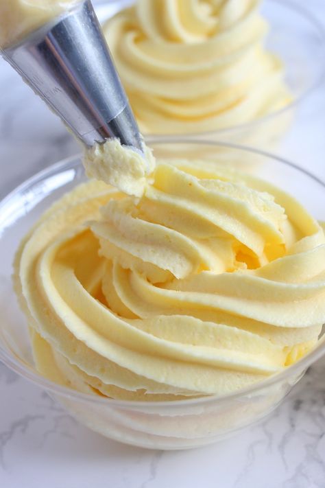 Lemon Curd Whipped Cream, Lemon Cream Mousse, Lemon Pudding Mix Recipes, Lemon Mousse Recipe Easy, Heavy Whipping Cream Recipes, Best Lemon Desserts, Lemon Whip, Lemon Pudding Dessert, Lemon Mousse Recipe