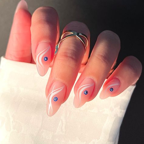 Pink Nails With Evil Eye, Crome Pink Nails, Hamsa Nails, Evil Eyes Nail, Eyes Nail Art, Evil Eye Nails, Eye Nail Art, Hippie Nails, Romantic Nails