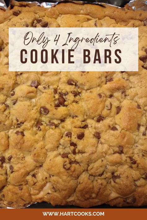 These cookie bars are so easy! Only need 4 ingredients for this delicious cookie bake. Easy Bars Recipes 9x13, Easy Bar Recipes 4 Ingredients Simple, Easy Cookie Bars 4 Ingredients, Baked Bars, Butter Cookie Bars, Peanut Butter Chocolate Chip Cookie, 4 Ingredient Cookies, Peanut Butter Cookie Bars, Cookie Bars Easy