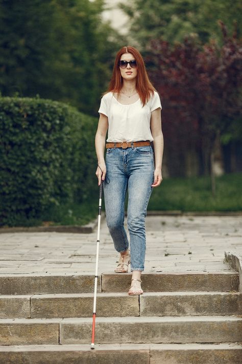 Young blind person with long cane walking in a city. Download it at freepik.com! #Freepik #freephoto #glasses #person #street #vision Blind Woman, Blind Person, Render People, White Cane, Blind Girl, Walking City, Person Drawing, City Woman, Disabled People