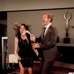 Popular GIF New Year Animated Gif, Happy New Year Animation, Robin Scherbatsky, Animiertes Gif, Window Shopper, Barney Stinson, Happy New Year Gif, New Year Gif, Happy Gif