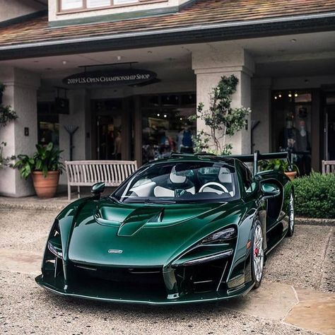 McLaren Senna P15 V8 Biturbo 4,0liter 800hp 800nm 1374kg RWD 0-100km/h: 2,8sec 100-200km/h: 4,0sec #mclaren #senna #hypercar #mclarensenna #supercar Car List, Mclaren Senna, Mclaren Cars, Corvette Zr1, Cars Brand, Mc Laren, Mclaren P1, Motor Bikes, Dream Garage