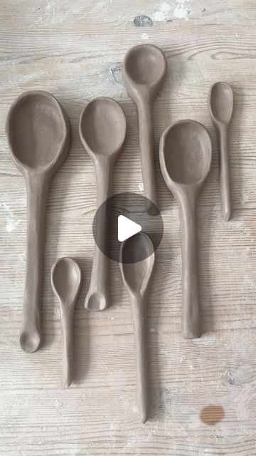 B E R O J C E R A M I C S on Instagram: "Making spoons for the next flea market💜  Personal info: Janis is one of my fav woman artists forever🖤🖤🖤🖤  #handmadeceramics #handmadespoons #ceramicspoons #cerámica  #keramik #pottery #potterylovers  #interiordesigners #homeobjects #interiorobjects #instagramgrowth  #art #artist #atelierberoj #berojceramics" Ceramics Videos, Pottery Spoons, Pottery Kitchen, Clay Classes, Making Pottery, Diy Plaster, Artisan Pottery, Handcrafted Pottery, Pottery Videos