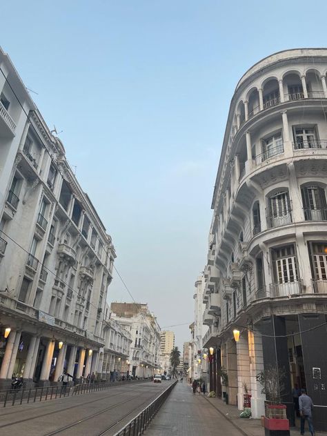 Casablanca Architecture, Casablanca Aesthetic, Casablanca Wallpaper, Morroco Aesthetic, Aesthetic Gray, Morocco Casablanca, Building Aesthetic, Casablanca Morocco, Healthy Lifestyle Inspiration