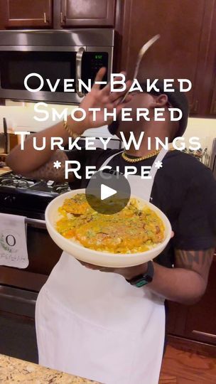 Roasted Turkey Wings In Oven, Soul Food Turkey Recipes, Smothered Turkey Drumstick Recipe, Southern Style Turkey Wings, Oven Turkey Wings Recipe, Baked Smothered Turkey Wings, How To Cook Turkey Wings In The Oven, How To Cook Turkey Wings, Sunday Dinner Ideas Soul Food Recipes