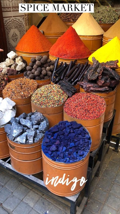 Moroccan Spice Market Asian Night Market, Benjamin Moore Color Palette, Asian Noodle Bowl, Strange Foods, Moroccan Carrot, Moroccan Carrots, Coconut Smoothie Recipe, Seasonal Veggies, Apple Cider Vinegar Detox