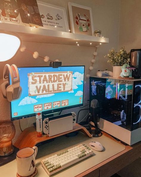 alipixls | cozy & variety gamer on Instagram: "HELLO FROM THE OTHER SIDE (of my desk) 🤣 Hope everyone had an amazing Tuesday!! What’s everyone’s plans for the week? 🕊 ⁣ .⁣ .⁣ .⁣ .⁣ .⁣ #animalcrossing #callofduty #game #gamer #games #gaming #gamingcommunity #gaminglife #gamingpc #gamingsetup #nintendo #nintendofan #nintendolife #nintendoswitch #pokemon #ps4 #smallstreamer #smallstreamercommunity #smallstreamersconnect #stardewvalley #stardewvalleyemily #stardewvalleyexpanded #stardewvalleyfarm Cozy Gamer, Gaming Desk Setup, Dream Setup, Cozy Desk, Screen Cleaner, Gamer Room Decor, Desktop Setup, Shine Spray, Desk Inspiration