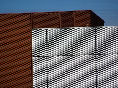 Industrial Facade Design, Tile Facade, Facade Brick, Industrial Facade, Brick Slip, Facade Engineering, Rainscreen Cladding, Industrial Office Design, Community Hub