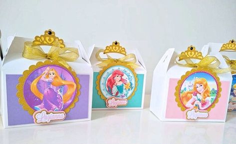 Princess Favor Boxes, Disney Princess Party Favors, Diy Princess Party, Disney Princess Diy, Princess Favors, Princess Birthday Party Decorations, Disney Princess Birthday Party, Prince Party, Princess Party Decorations