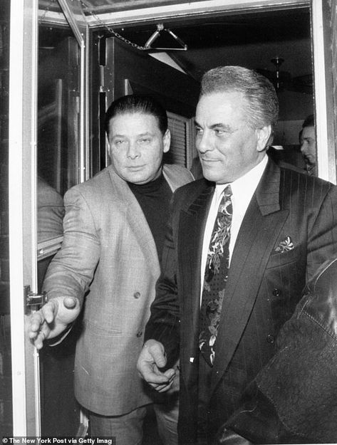 Sammy The Bull, John Gotti, Real Gangster, Mafia Gangster, Mafia Families, Wise Guys, Note Image, Al Capone, Goodfellas