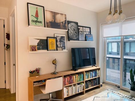 Room Desks, Diy Bookcase, Small Space Inspiration, Diy Living Room, Desk Solutions, Bookcase Diy, Small Space Office, Bookcase Desk, Office Nook