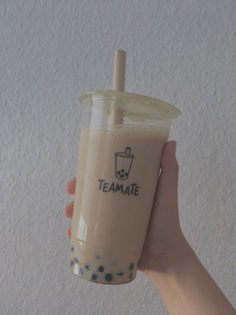 Bobba Tea Aesthetic, Chocolate Boba, Chocolate Milk Tea, Bubble Tea Flavors, Tea Flavors, Boba Milk Tea, Matcha Chocolate, Bubble Tea Boba, Boba Drink