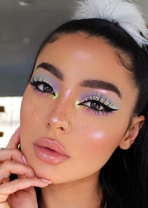 24 Pastel Easter Makeup Looks We Love 2022 - Mycozylive.com Bright Makeup Looks, Make Up Designs, Mekap Mata, Pastel Makeup, Makeup Tip, Easter Makeup, Bright Makeup, Rave Makeup, Makeup Tutorial Eyeshadow