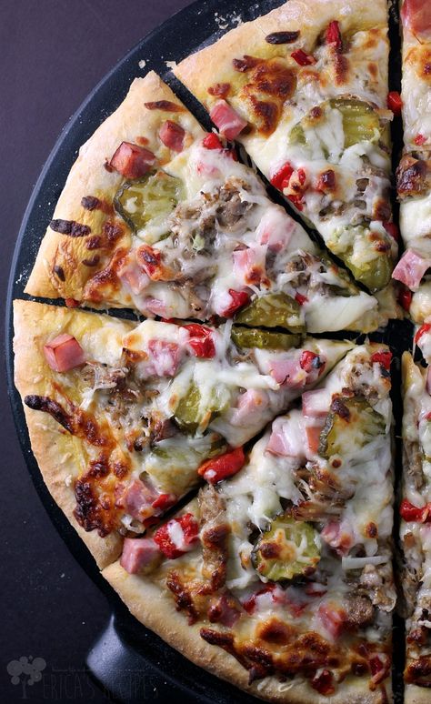 The Cuban Pizza. Slow cooked pork and sweet bread and butter pickles are just the beginning of this outstanding Cuban-inspired pizza. Cuban Pizza, Pickle Appetizers, Pizza Lasagna, Bread And Butter Pickles, Delicious Pizza Recipes, Homemade Ham, Butter Pickles, Cuban Cuisine, Slow Cooked Pork