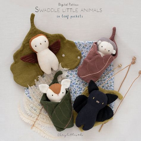 Ohmylittlewoods - Etsy Sweden Scrap Fabric Toys, Diy Stuffed Animals Easy, Sewing Toys Patterns Free, Felt Baby Toys, Free Stuffed Animal Patterns, Diy Felt Toys, Cat Plush Pattern, Chicken Stuffed Animal, Handmade Childrens Gifts