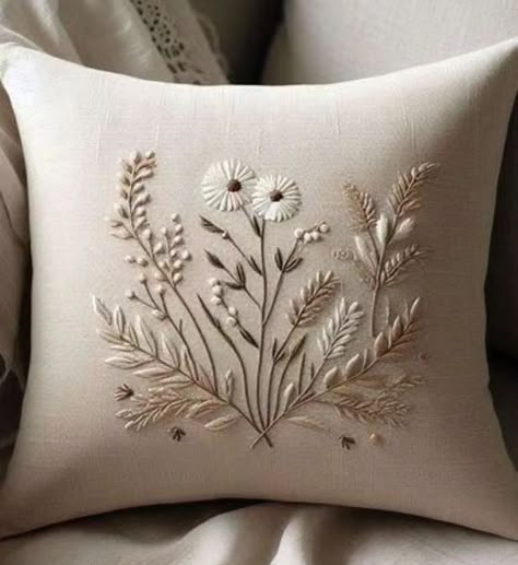 Cushion Embroidery Design Ideas, Monochromatic Embroidery, Baby Dress Embroidery, Creative Pillows, Embroidery Fashion Detail, Cushion Embroidery, Pillow Crafts, Handmade Flowers Fabric, Hand Embroidery Patterns Flowers