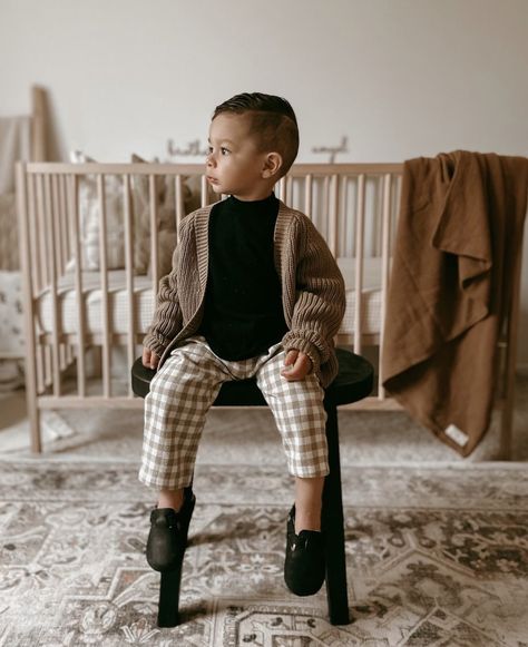 Toddler Boy Photoshoot Outfits, Boy Church Outfit, Boy Outfits Winter, Boys Winter Outfits, Boys Church Outfit, Outfit For Pictures, Baby Boy Fits, Boys Dressy Outfits, Holiday Photos Outfits