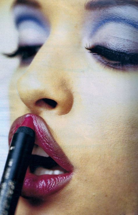 Patricia Hartmann by Pamela Hanson Happy Birthday Patricia, 90s Makeup Tutorial, 90s Grunge Makeup, France November, 90s Makeup Look, Pamela Hanson, Makeup Counter, Glam Aesthetic, 90s Makeup