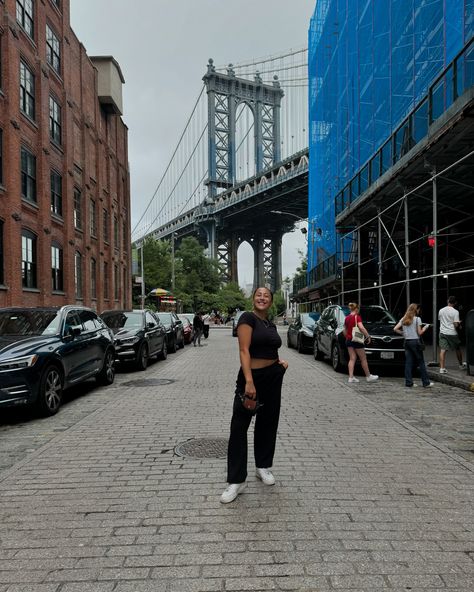 summer camera roll ☀️ Summer Camera, Nyc Spots, Downtown Brooklyn, Dumbo Brooklyn, Nyc Travel, New York Style Pizza, Manhattan Bridge, Front Street, Washington Street