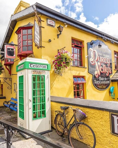 A classic in County Clare! Who's visited this famous establishment before? 📍 Durty Nelly's, County Clare 📸 @adam.kaczmarek.photography ***** 22 Best Pubs in Ireland (Updated 2022) https://lovetovisitireland.com/22-best-pubs-in-ireland-updated-2022/ Pubs In Ireland, Ireland Pubs, Ireland People, Backpacking Ireland, County Clare Ireland, Ireland Hotels, Ireland Weather, Best Of Ireland, Moving To Ireland