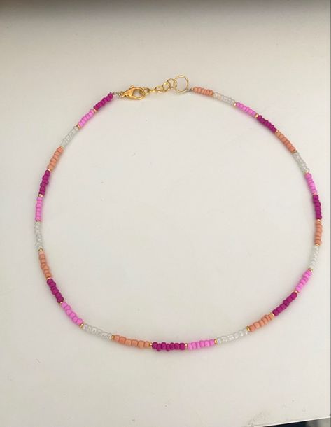 lesbian pride pride month handmade necklace Lesbian Necklace Beads, Pride Beaded Necklace, Lesbian Beaded Necklace, Subtle Pride Jewelry, Pride Beaded Jewelry, Pride Month 2024, Pride Jewelry Diy, Lesbian Accessories, Lesbian Necklace