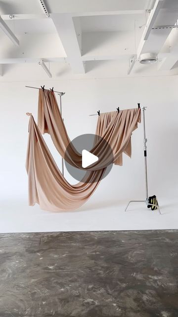 The 803 Studios on Instagram: "Fabric setups are our new obsession✨  All our fabric materials are available to use at our studios for free  #photostudio #photographyeveryday #videography🎥 #photographystudio #photoshootideas" Studio Set Design, Photography Studios, Photoshoot Studio Setup, Fabric Photography Ideas, Photography Studio Setup, Photoshoot Studio, Video Studio, Creative Portrait Photography, Studio Backdrops