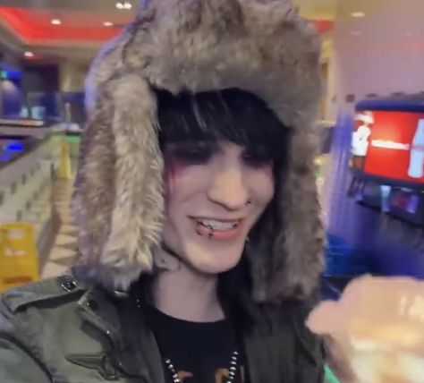 Wallpaper Hot, Johnnie Guilbert, A Man, Fan