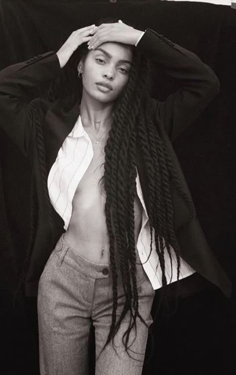 Marley Twist Hairstyles, Rihanna Outfits, Haute Hair, Black Femininity, Img Models, Paris London, 90s Fashion Outfits, Fashion Photography Inspiration, Looks Black