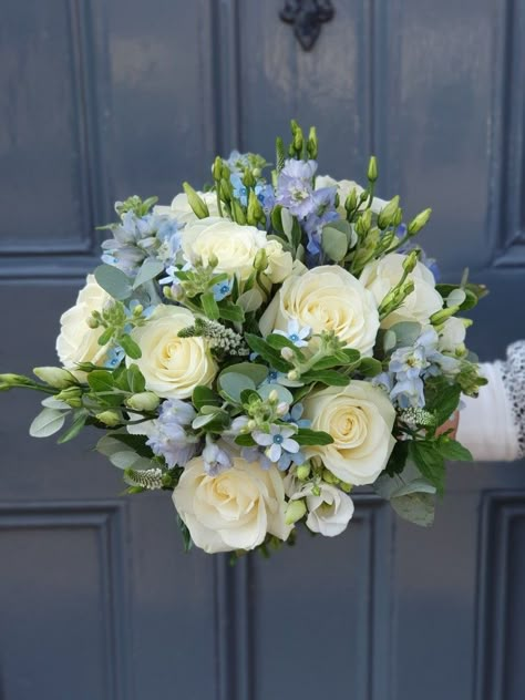 Bouquet Of Flowers Blue And White, Green Hydrangea Wedding Bouquet, Light Blue And Yellow Bouquet, Light Blue And White Flower Bouquet, Blue Bridal Bouquet Real Flowers, Real Flower Bridal Bouquet, Blue And Green Bouquet, Green Hydrangea Wedding, Blue And White Bouquet