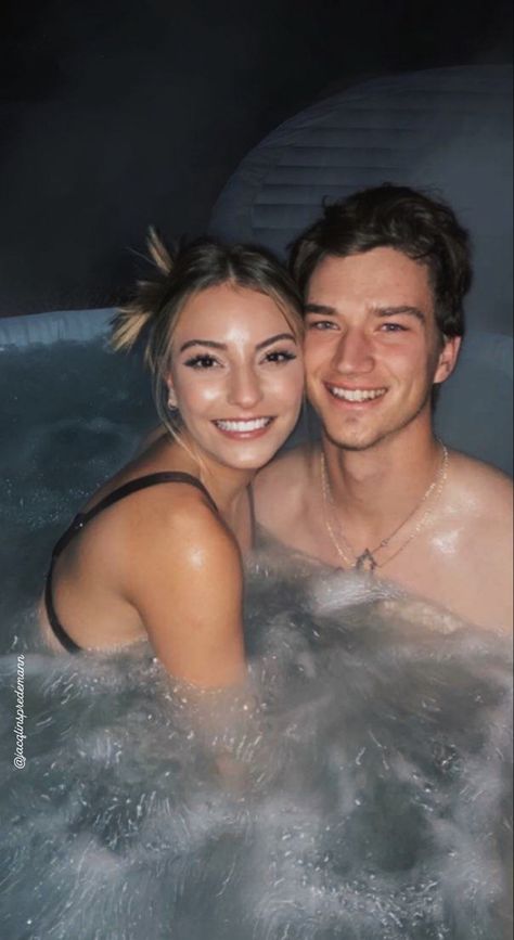 Hot Tub With Boyfriend, Hot Tub Couple Pics Aesthetic, Hot Tub Couple Pic, Bf And Gf Hot Tub, Hot Tub Pictures Couples, Hot Tub Pictures Poses Couple, Hot Tub Photoshoot Ideas Couples, Hot Tub Couple Pics Romantic, Hot Tub Pics With Boyfriend