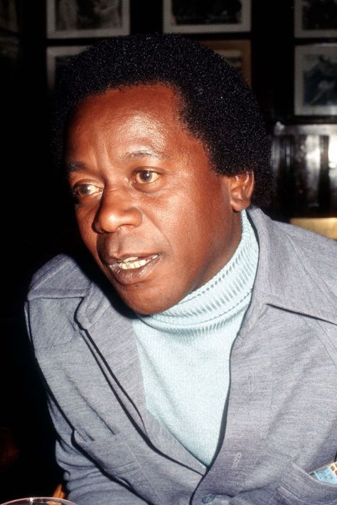 Flip Wilson . Flip Wilson Show, Flip Wilson, Mens Turtleneck, Celebrity Look, Turtleneck Sweater, Comedians, Celebrity Style, Turtle Neck, The Past