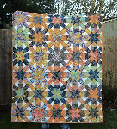 Star Quilt Patterns Free, Starburst Quilt Pattern, Cross Quilts, Large Scale Prints, Quilt Simple, Fall Quilt Patterns, Quilting Digest, Fall Quilt, Cross Quilt