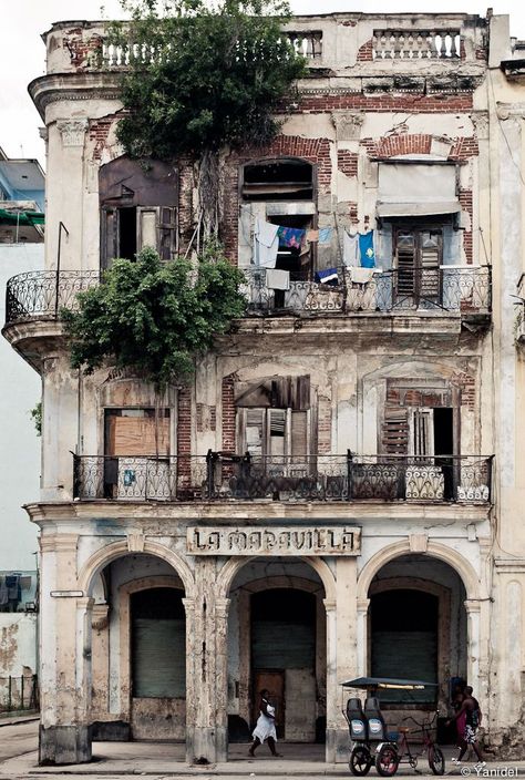 Cuban Architecture, Old Havana Cuba, Cuban Sliders, Cuba Photography, Visit Cuba, Porto Rico, Cuba Travel, Havana Cuba, Architecture Old