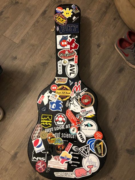 Stick them to your face - /r/FreeStickers :-) Rocker Wedding, Guitar Stickers, Rockstar Aesthetic, Guitar Obsession, Cool Electric Guitars, Iphone Case Stickers, Brand Stickers, Guitar Case, Ukelele