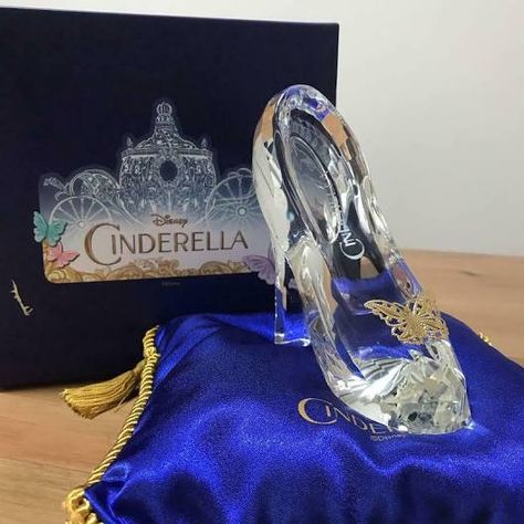 Cinderella 2015 Glass Slipper, Wedding Glass Slippers, Cinderella Quinceanera Shoes, Glass Heels Cinderella, Glass Shoes Cinderella, Cinderella Shoes Disney, Cinderella Quince, Princess Slippers, Cinderella Quinceanera Themes