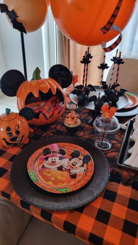 Mickey Mouse Halloween Halloween Party Ideas | Photo 1 of 26 | Catch My Party Mickey And Minnie Halloween Party, Mickey Mouse Birthday Decorations Ideas, Mickey Mouse Halloween Party, Minnie Mouse Halloween Birthday Party, Disney Halloween Birthday Party, Mickey Mouse Halloween Birthday Party, Disney Halloween Party, Levi Birthday, Halloween Theme Birthday