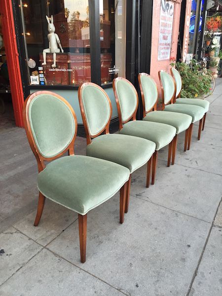 Set of 6 Green Mohair Dining Chairs by Nancy Corzine Green Dining Room Chairs, Sage Green And Pink Bedroom, Green And Pink Bedroom, Victorian Dining Room, Club Chair Recliner, Sage Green And Pink, Los Angeles Sunset, Green Room Decor, Dining Room Victorian