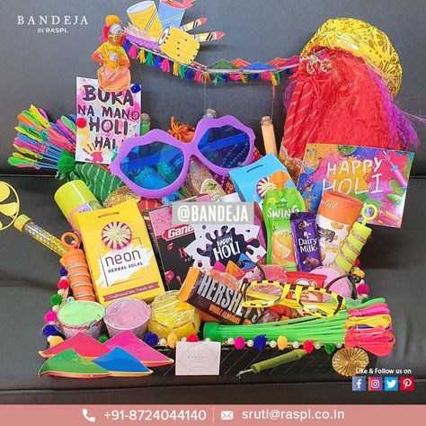 #holi #holifestival #holihampers #holihamper #colourfulhampers #thandai #gujiya #gulal #holifestivalofcolours #holifestivalofcolours #holihamper2022 #holihampergift Holi Gift Ideas, Holi Gift Hamper Ideas, Holi Packing Ideas, Holi Hamper Packing, Holi Platter, Holi Hampers, Holi Decor, Shadi Ideas, Holi Photoshoot