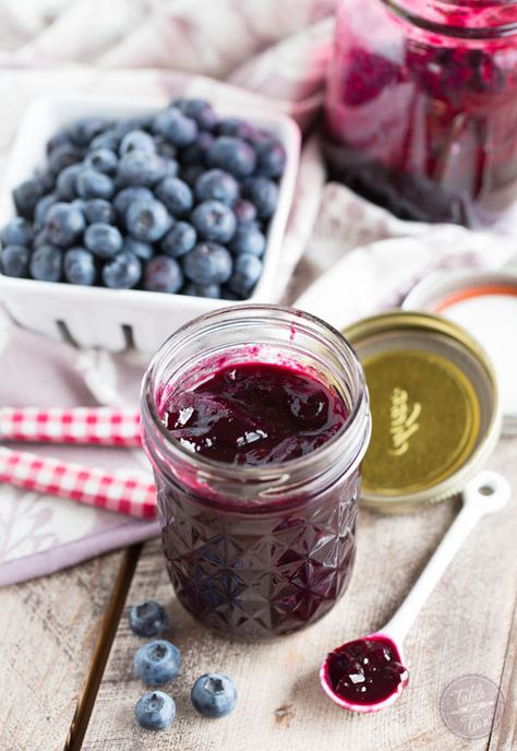 Blueberry lavender jam is the perfect jam to add to your breakfast oatmeal, yogurt, or toast! Blueberry Bourbon Jam, Bourbon Jam, Vegetables Ideas, Pickled Recipes, Blueberry Preserves, Easy Jam Recipe, Lavender Jam, Pantry Recipe, Homemade Blueberry Pie