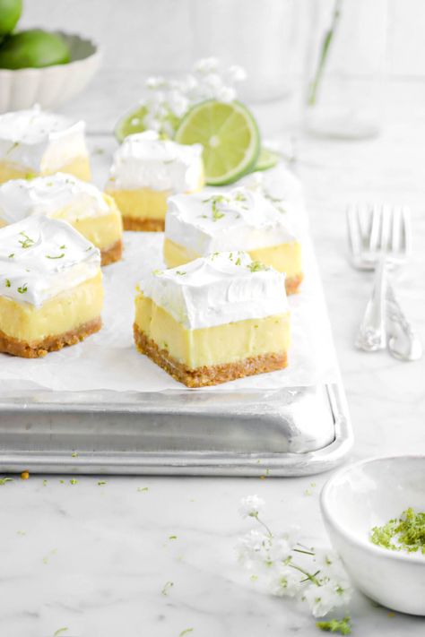 Key Lime Recipes, Key Lime Bars, Mini Key Lime Pies, Key Lime Desserts, Key Lime Pie Bars, Key Lime Pie Easy, Lime Tart, Lime Desserts, Bakers Table