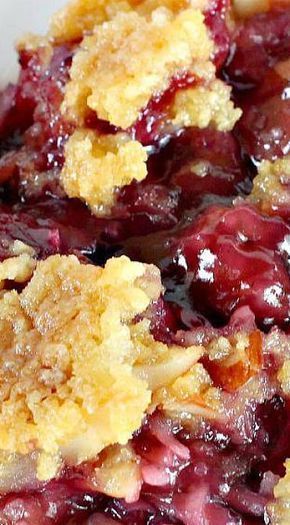 Texas Cobbler Texas Cobbler, Oreo Torte, Coconut Almonds, Blueberry Dump Cakes, Pie Fillings, Fruit Cobbler, Cherry Desserts, Dump Cakes, Cobbler Recipe