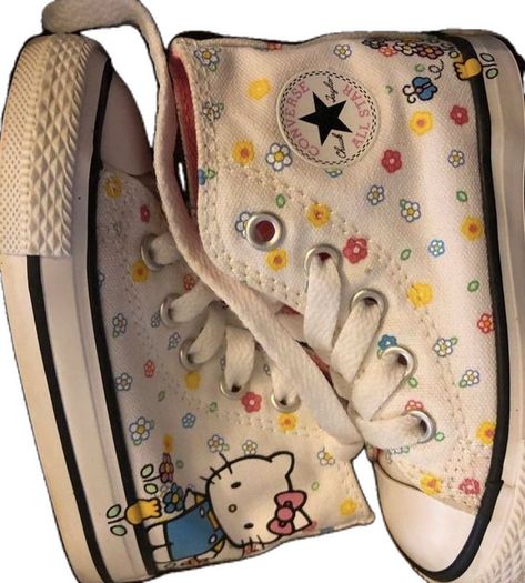 Hello Kitty Converse, Cute Converse, Hello Kitty Shoes, Hello Kitty Rooms, Hello Kitty Clothes, Pretty Shoes Sneakers, Cute Sneakers, Hello Kitty Items, Shoe Inspo